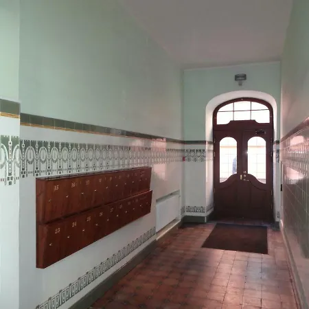 Center Old Town Apartment